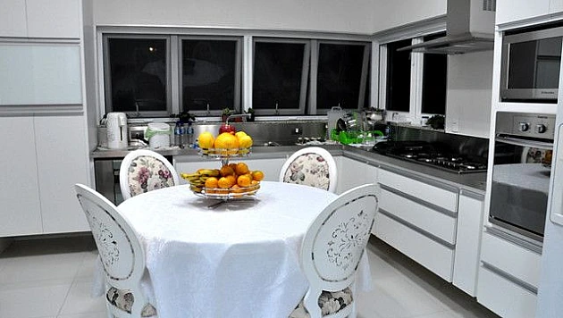 Casa em Condom�nio